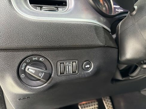 Used 2020 Dodge Charger Scat Pack image 12