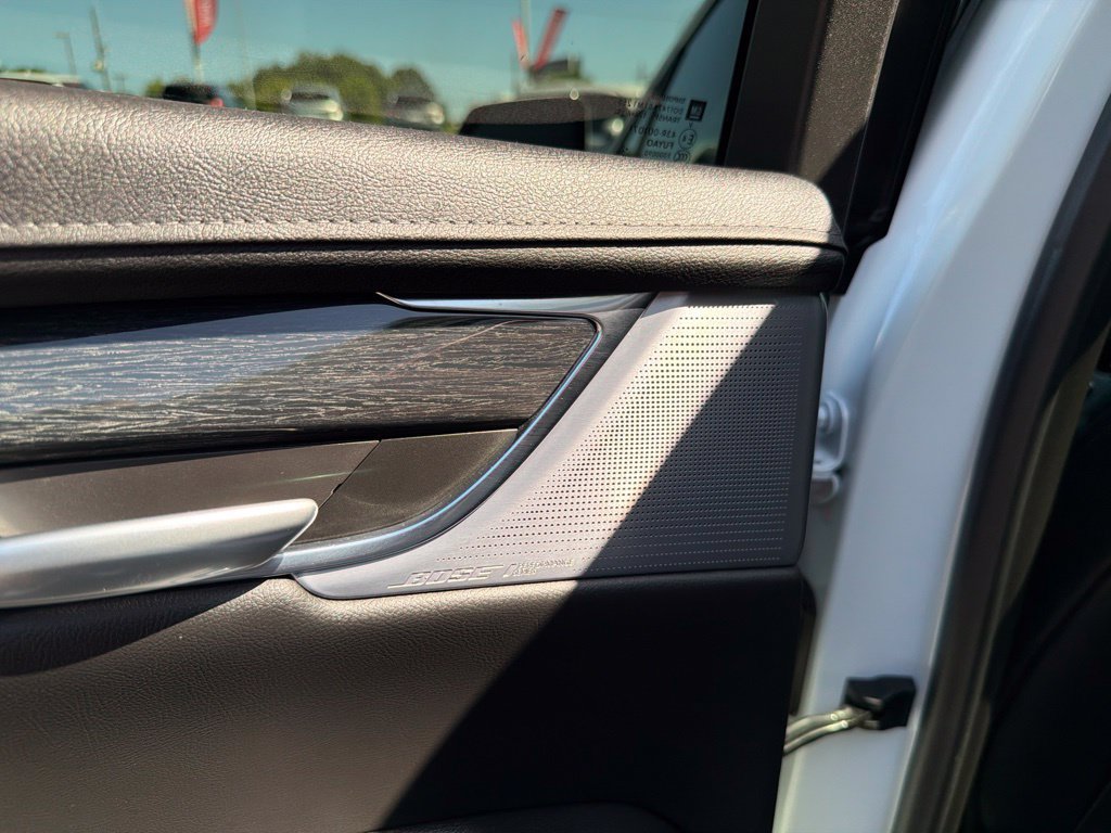 Used 2022 Cadillac XT5 Premium Luxury w/ Technology Package FWD image 40