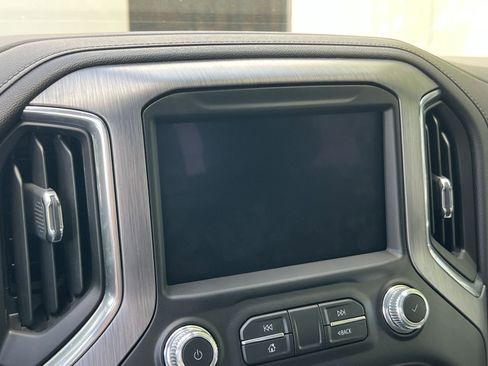 Used 2020 GMC Sierra 2500 Denali AWD/4WD image 17