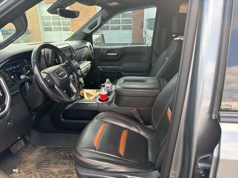 Used 2020 GMC Sierra 1500 AT4 w/ AT4 Premium Package image 9