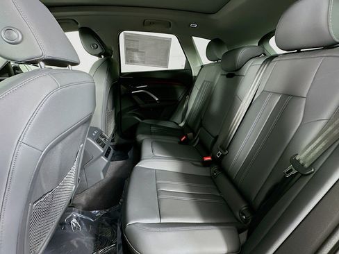 New 2025 Audi Q5 Premium image 9