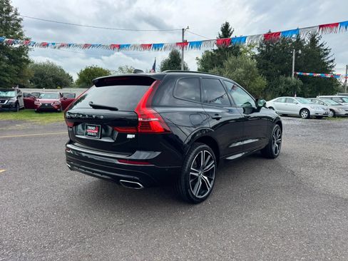 Used 2021 Volvo XC60 T8 R-Design w/ Advanced Package AWD/4WD image 5