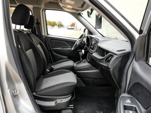 Used 2020 RAM ProMaster City SLT w/ Popular Equipment Group image 24