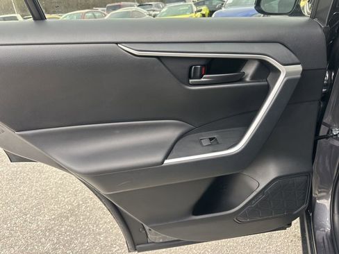 Used 2025 Toyota RAV4 LE image 23