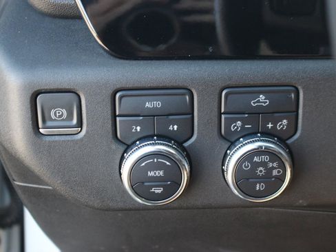 Used 2023 GMC Sierra 1500 Elevation AWD/4WD image 31