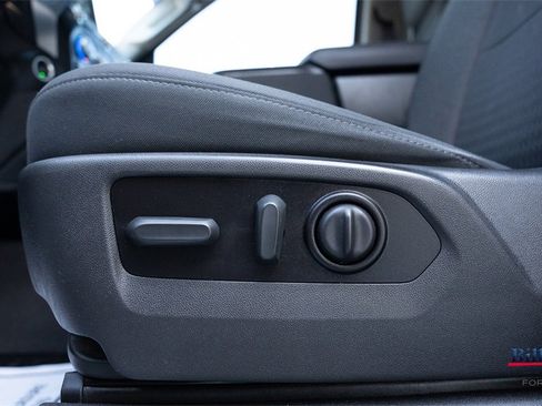 Used 2022 GMC Sierra 1500 SLE image 24