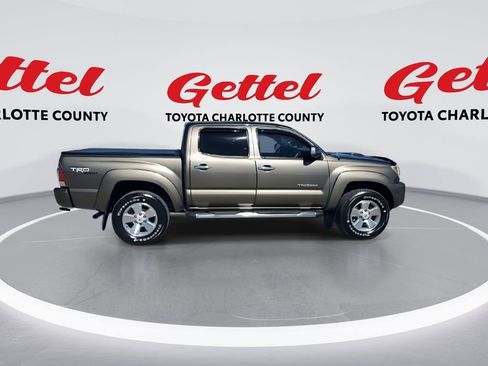 Used 2011 Toyota Tacoma PreRunner image 9