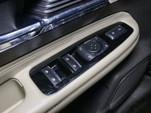 Used 2022 Lincoln Corsair Reserve w/ Elements Package image 36