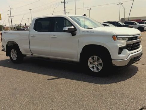 Used 2023 Chevrolet Silverado 1500 LT w/ Work Truck Package AWD/4WD image 2
