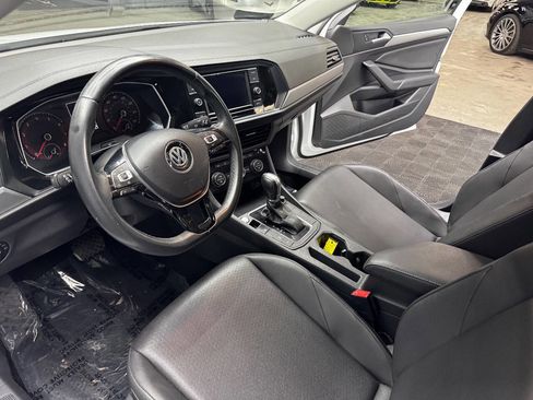 Used 2019 Volkswagen Jetta SE image 30