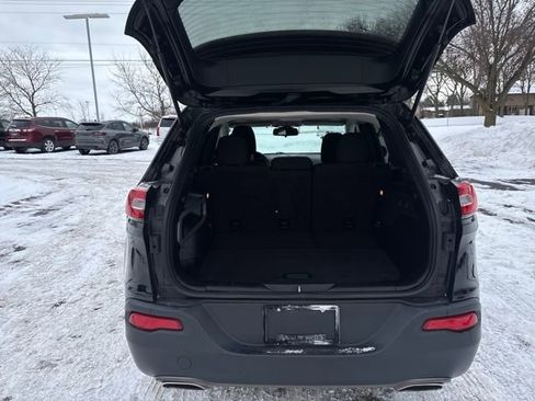 Used 2017 Jeep Cherokee 75th Anniversary image 24