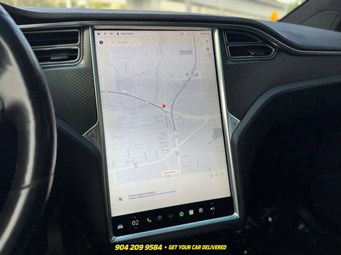Used 2017 Tesla Model X 75D AWD/4WD image 18