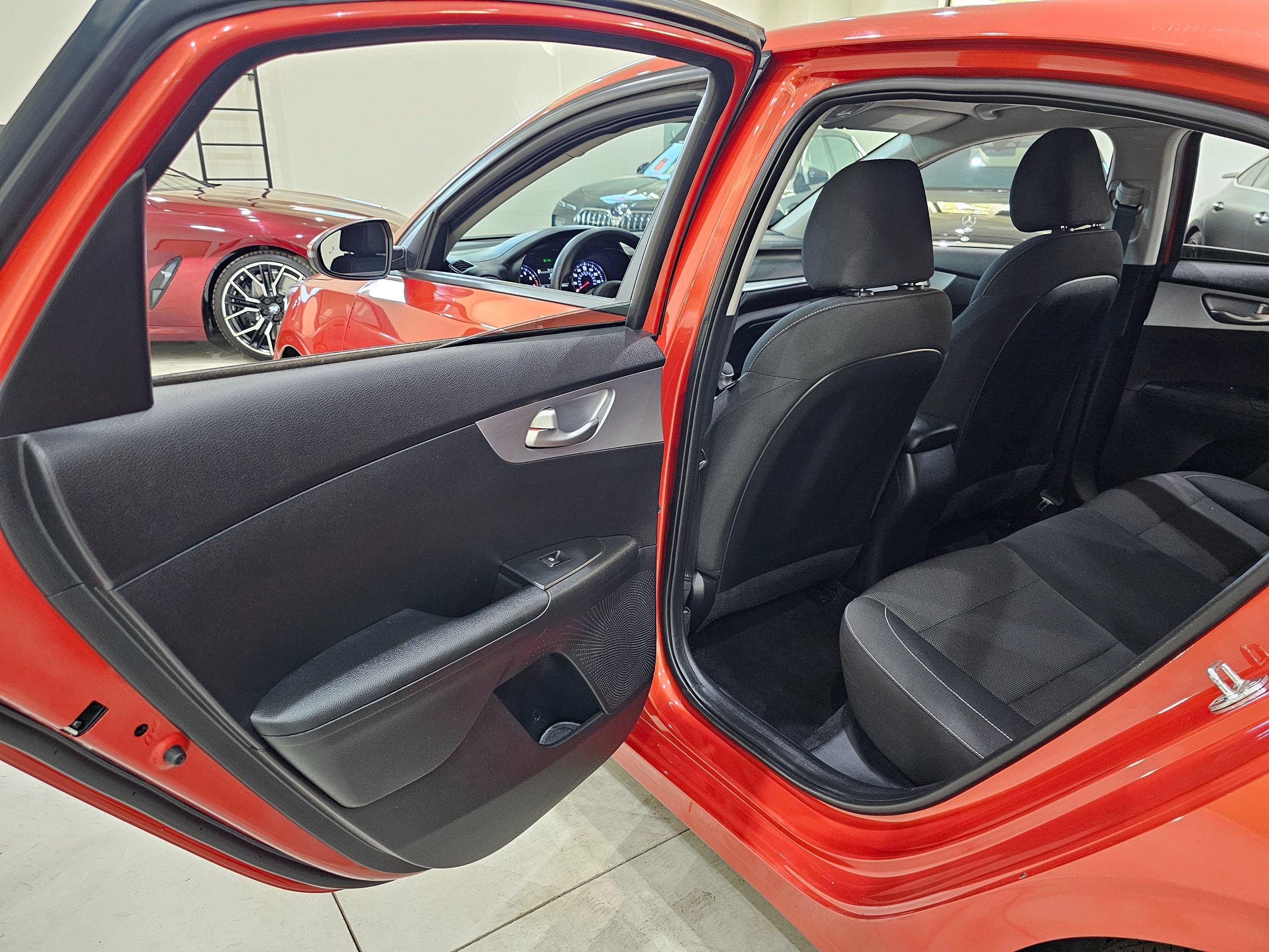 Used 2023 Kia Forte LXS w/ LXS Technology Package FWD image 18