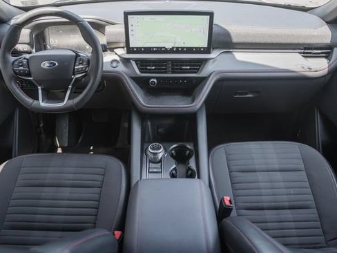 Used 2026 Ford Explorer ST-Line AWD/4WD image 28