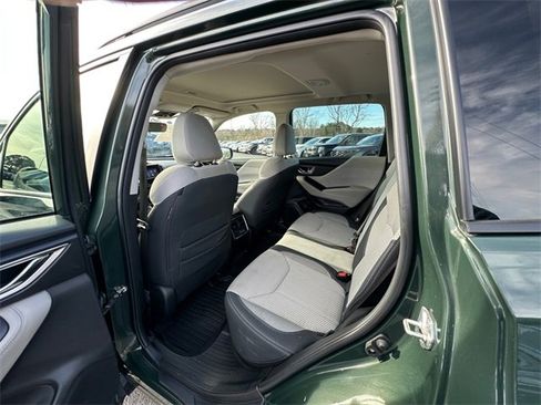 Used 2023 Subaru Forester Premium image 18