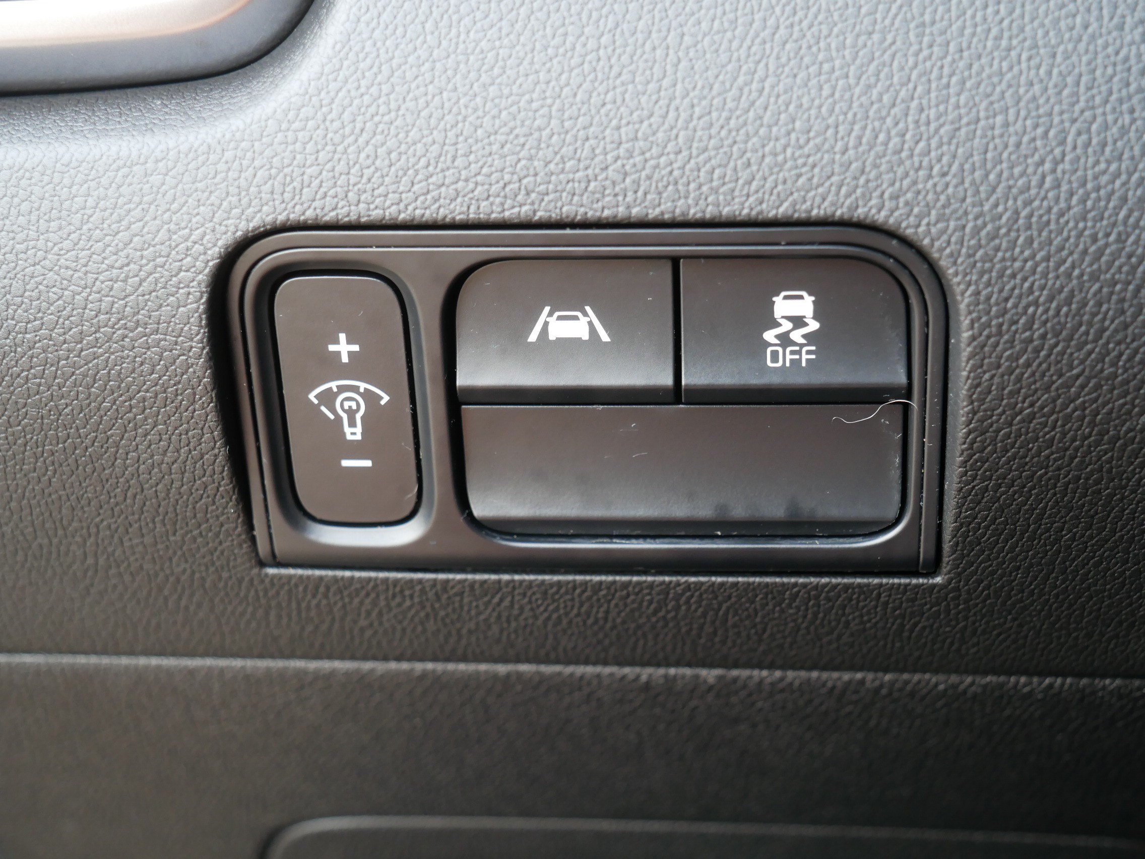 Certified 2023 Kia Sorento LX AWD/4WD image 26