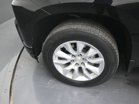 Used 2021 Chevrolet Silverado 1500 Custom RWD image 9