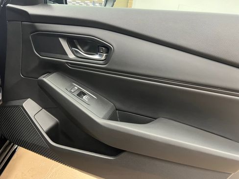 Used 2023 Honda Accord EX-L image 31