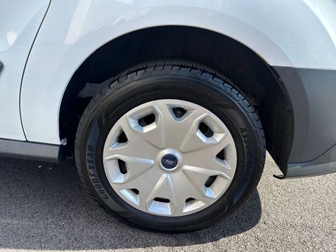 Used 2018 Ford Transit Connect XL image 30
