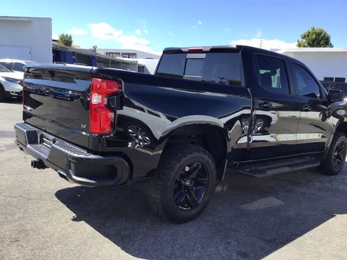 Used 2019 Chevrolet Silverado 1500 LT Trail Boss AWD/4WD image 4