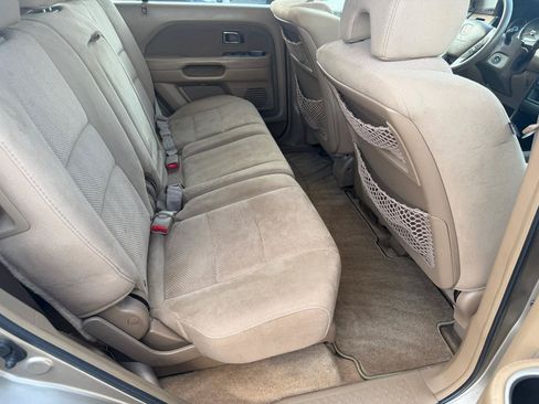 Used 2006 Honda Pilot EX image 12