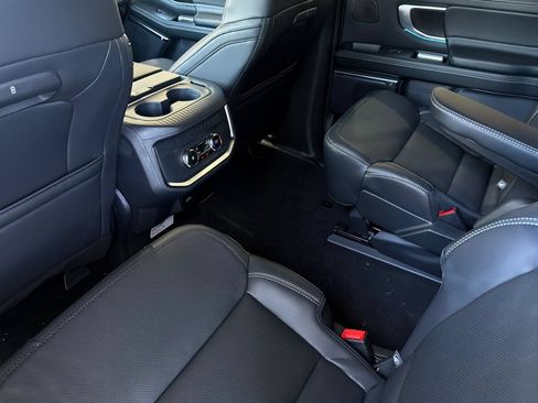 New 2027 Ford Expedition Platinum w/ Stealth Performance Package AWD/4WD image 13