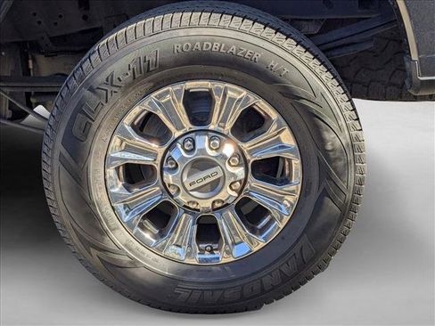 Used 2019 Ford F250 XLT w/ XLT Premium Package image 22