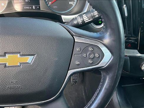 Used 2020 Chevrolet Traverse LT image 19