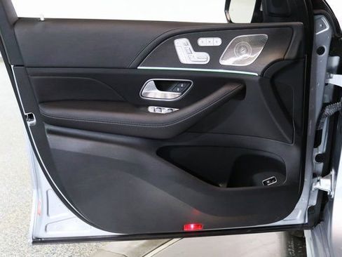 Used 2024 Mercedes-Benz GLE 450 4MATIC w/ AMG Line Exterior image 19