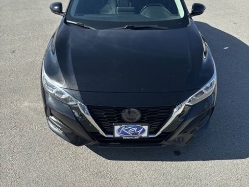 Used 2022 Nissan Sentra SV image 9