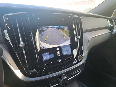 Used 2022 Volvo S60 B5 R-Design w/ Climate Package image 12