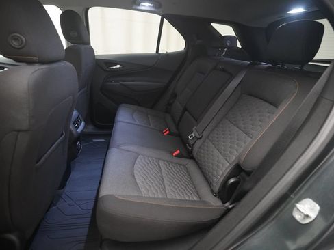 Used 2020 Chevrolet Equinox LT w/ Driver Convenience Package FWD image 16
