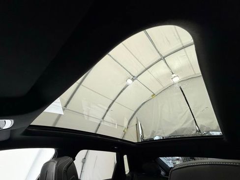 Used 2025 Cadillac Lyriq Sport image 37