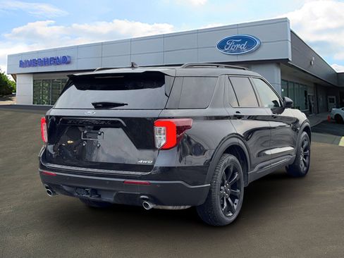 Certified 2022 Ford Explorer ST-Line w/ Class IV Trailer Tow Package image 6