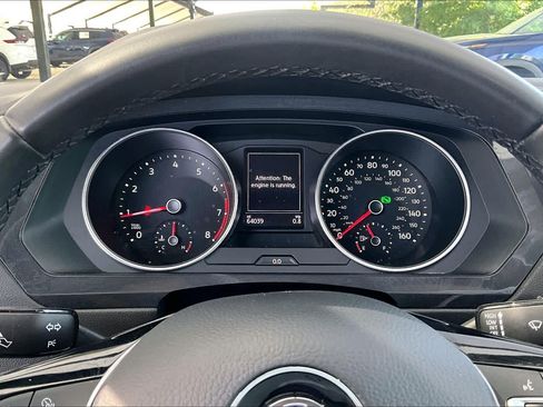 Used 2020 Volkswagen Tiguan SE w/ Panoramic Sunroof Package FWD image 26