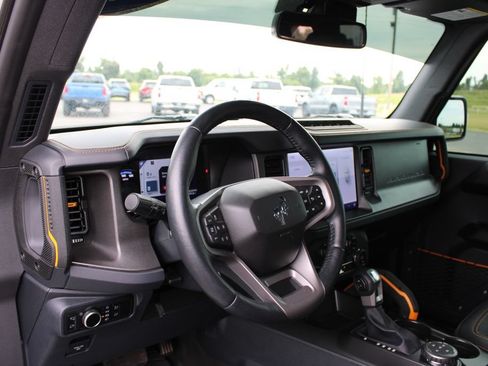 Used 2024 Ford Bronco Badlands AWD/4WD image 22
