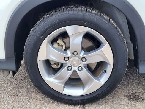 Used 2017 Honda HR-V LX image 10