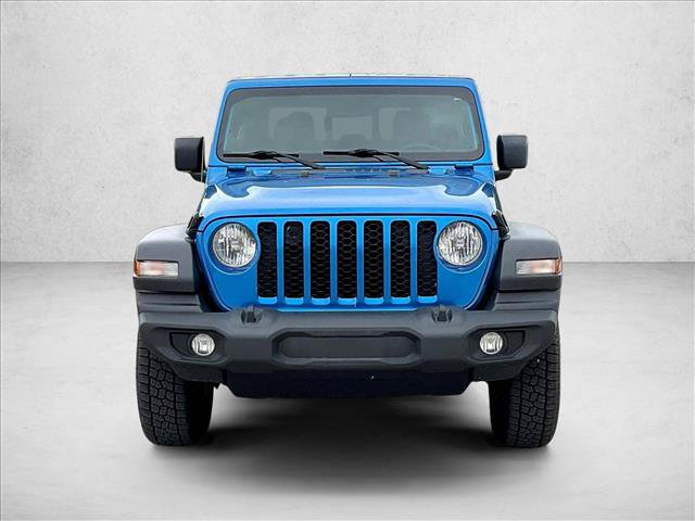 Used 2020 Jeep Gladiator Sport w/ Trailer Tow Package AWD/4WD image 2