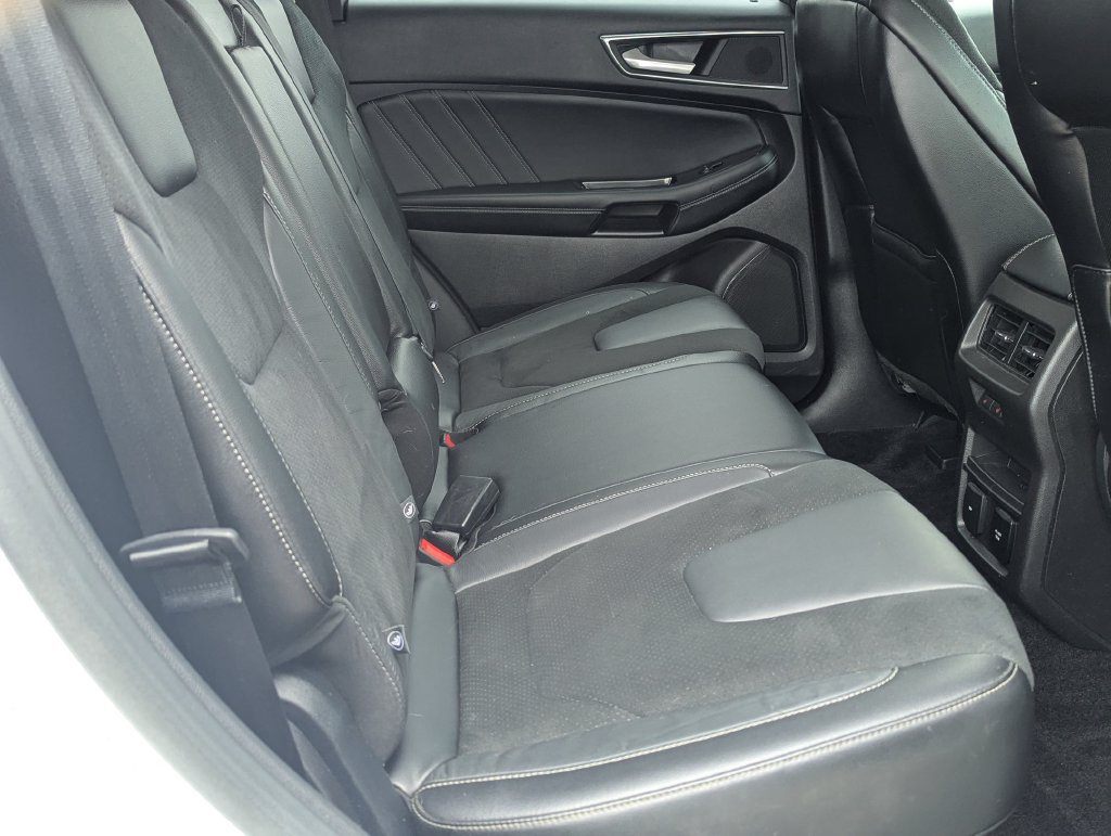 Used 2015 Ford Edge Sport w/ Equipment Group 401A AWD/4WD image 25