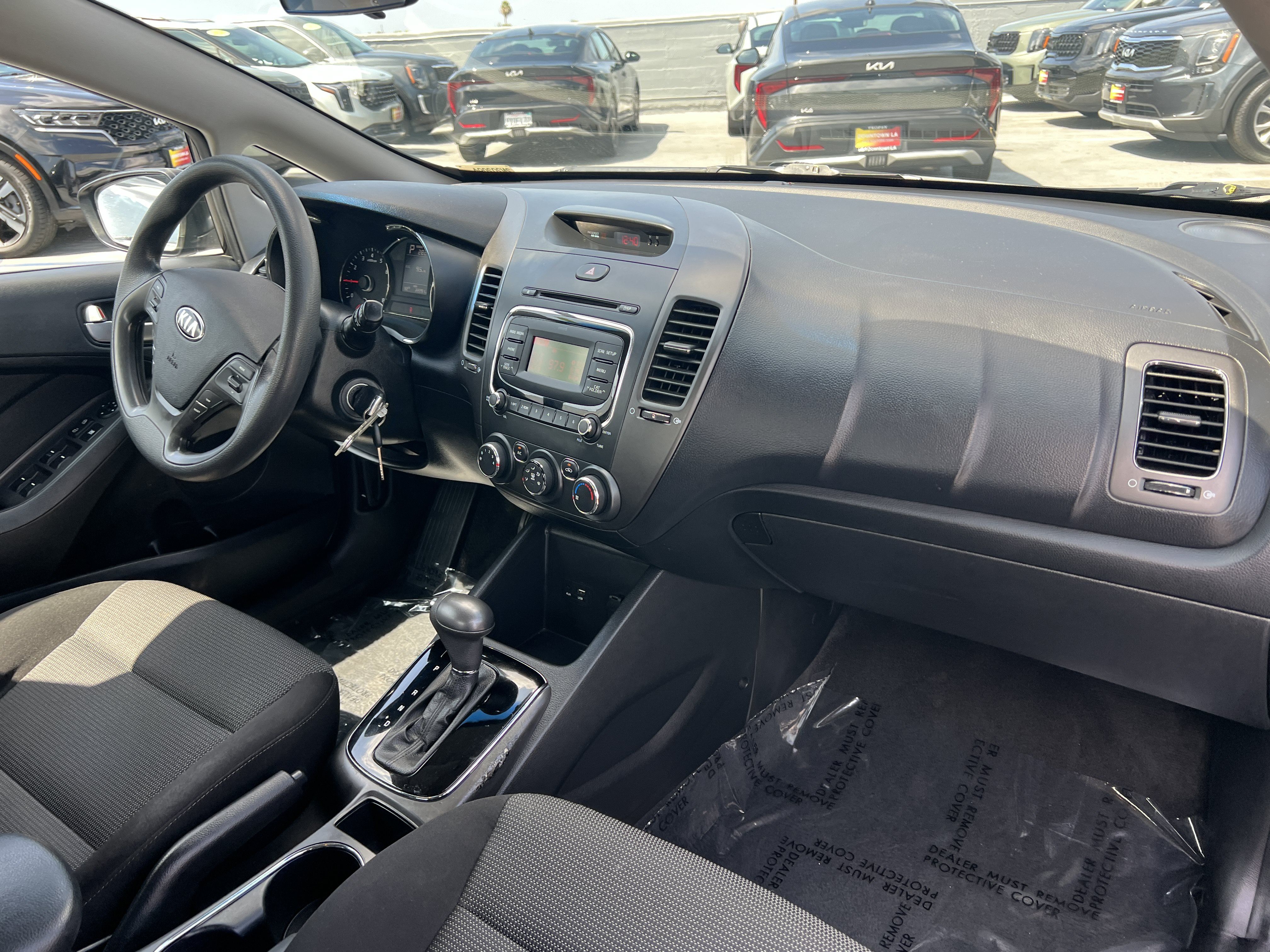 Used 2017 Kia Forte LX FWD image 15