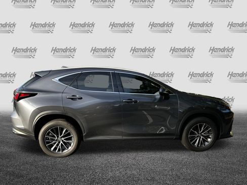Used 2024 Lexus NX 250 FWD image 10