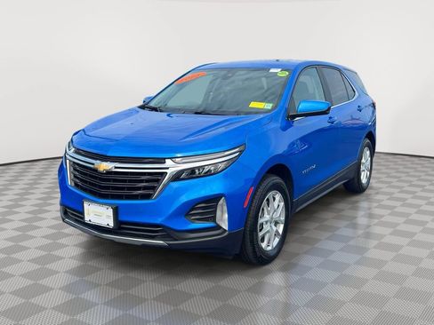 Used 2024 Chevrolet Equinox LT AWD/4WD image 3