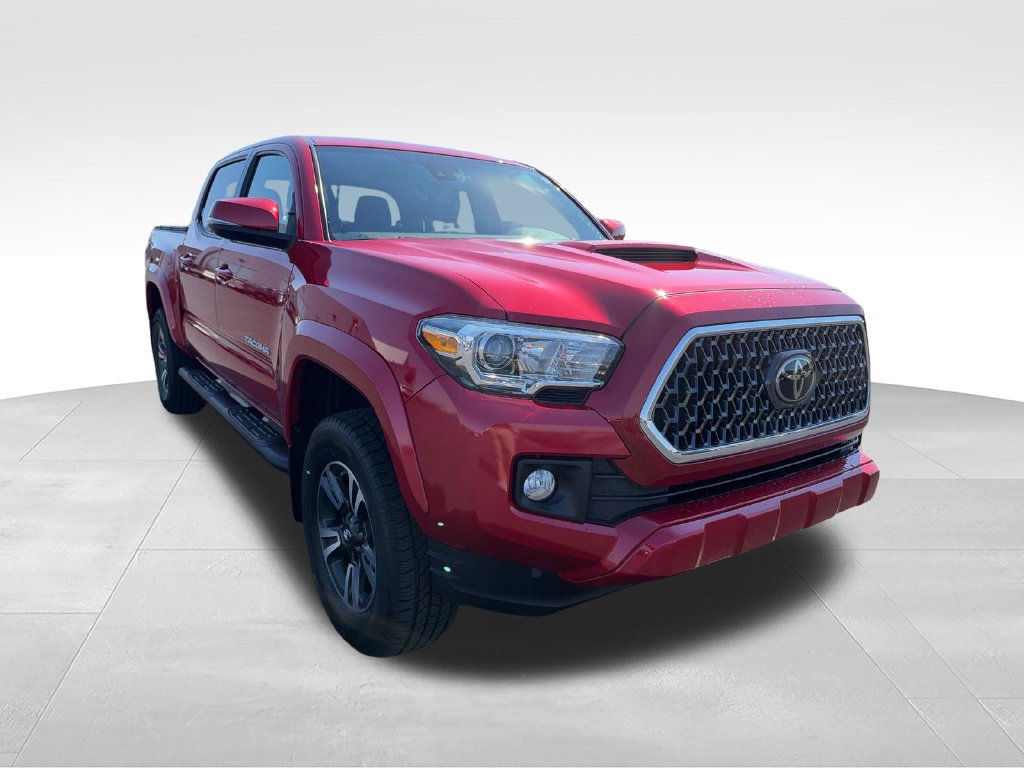 Used 2019 Toyota Tacoma TRD Sport AWD/4WD image 7