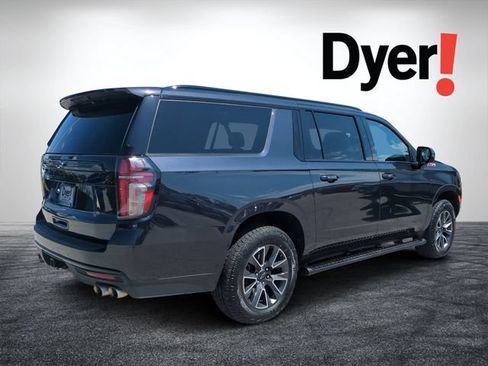 Used 2023 Chevrolet Suburban Z71 w/ Z71 Off-Road Package AWD/4WD image 3