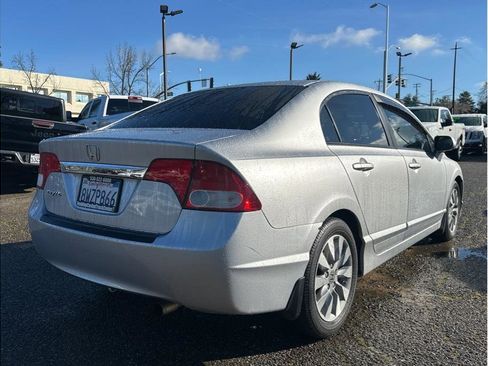 Used 2011 Honda Civic EX-L image 8