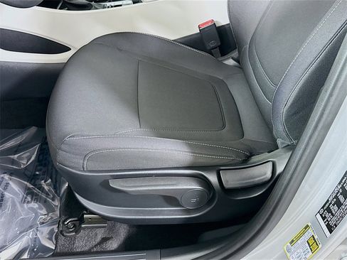 Certified 2024 Hyundai Tucson SE image 24