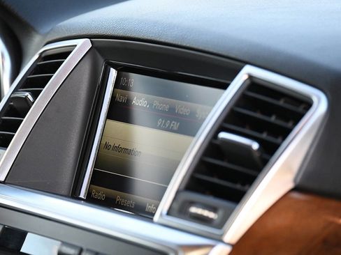 Used 2014 Mercedes-Benz ML 350 4MATIC image 39