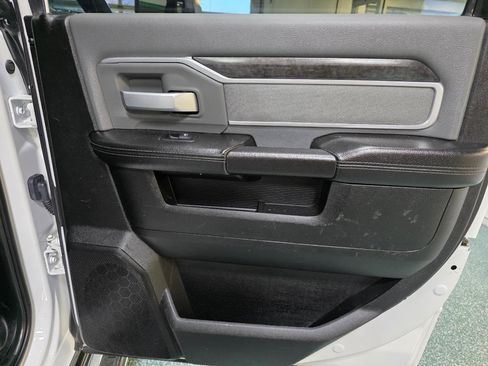 Used 2021 RAM 2500 Big Horn AWD/4WD image 23