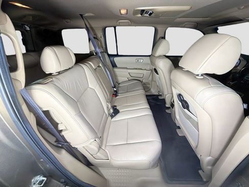 Used 2011 Honda Pilot Touring image 31