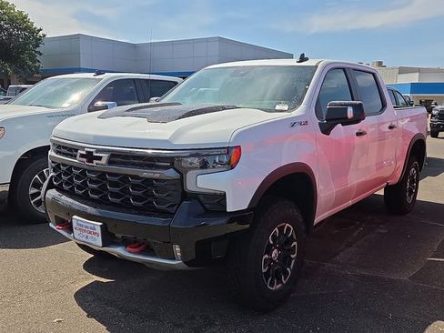 New 2026 Chevrolet Silverado 1500 ZR2 AWD/4WD image 1